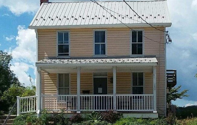 524 Carlisle Street