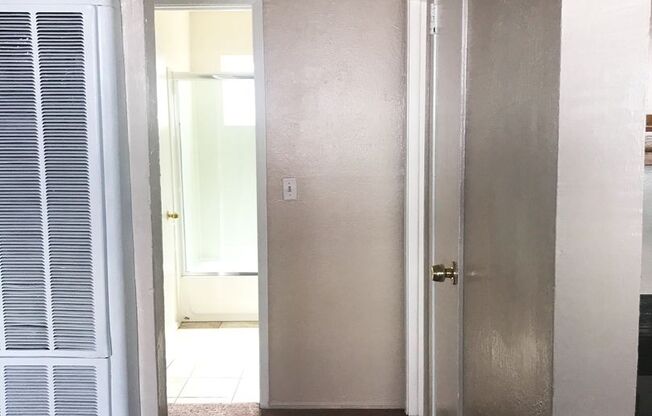 2 beds, 1 bath, $2,100, Unit 1