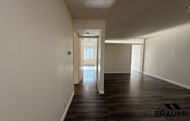 2 beds, 1 bath, 900 sqft, $2,295, Unit 9