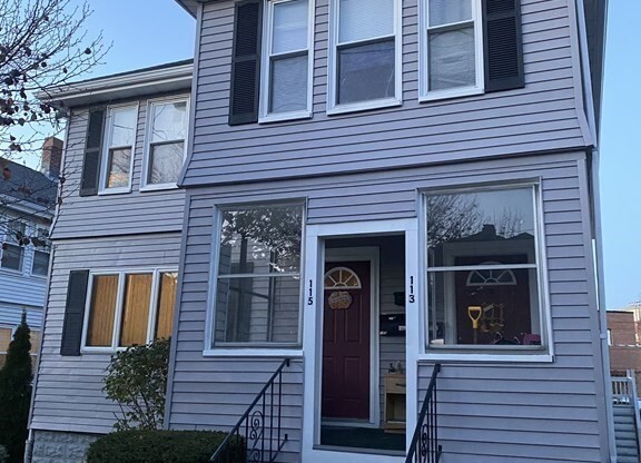 115 CLARENCE ST