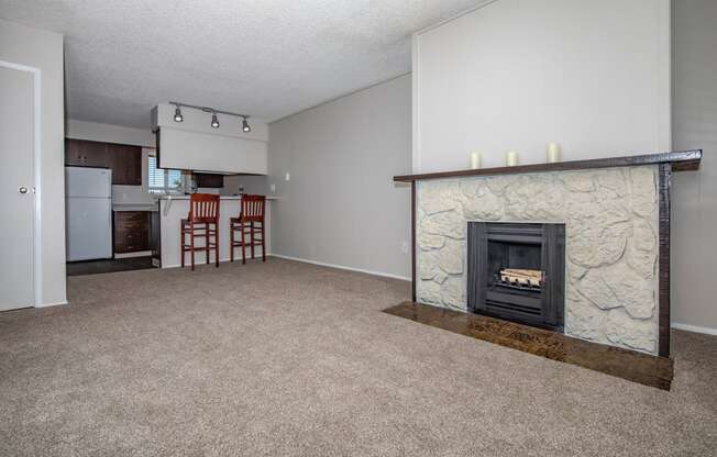 Lincoln Village Apartments