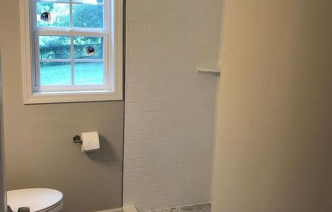 Charming 2 bedroom home in Gainesville!