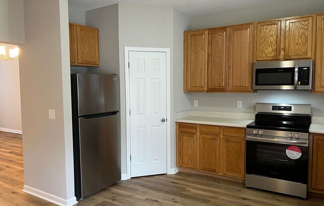 116 Baberton Dr, Apex - Bev Roberts Rentals and Property Management