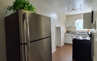 Studio, 1 bath, $1,295, Unit 209
