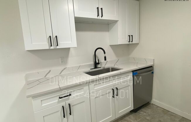 2 beds, 1 bath, 700 sqft, $1,265, Unit Unit 23