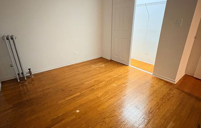 2 beds, 1 bath, 672 sqft, $1,150, Unit CA 139-1W