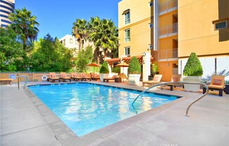 21301 Erwin St