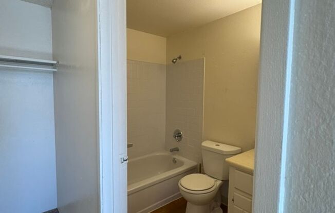 3 beds, 2 baths, 1,034 sqft, $1,875, Unit D-301