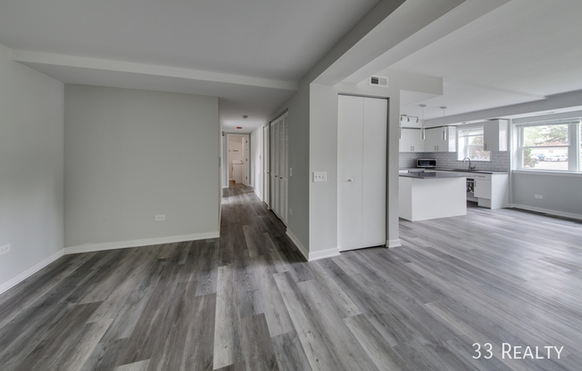531 N RDG