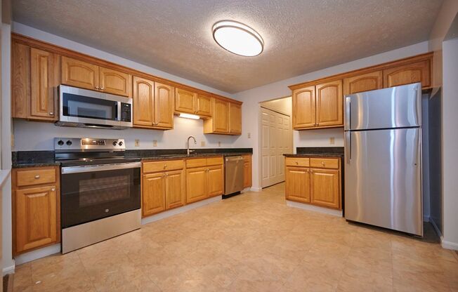 2 beds, 2 baths, 1,556 sqft, $2,315, Unit 7106