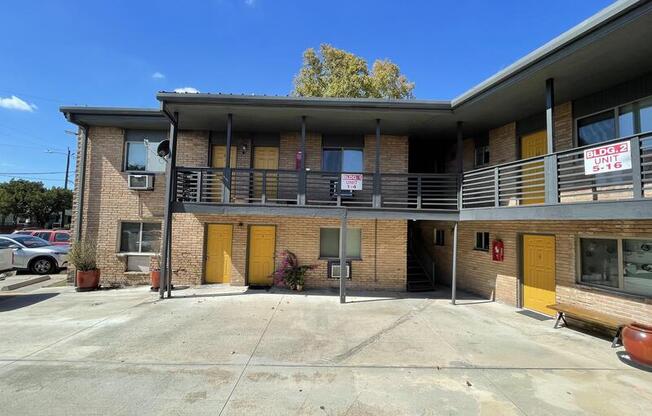 4811 Oakland Street - 8