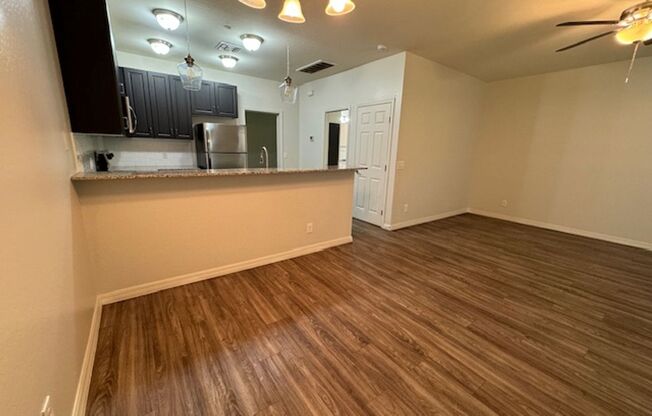 Macallister Apartments