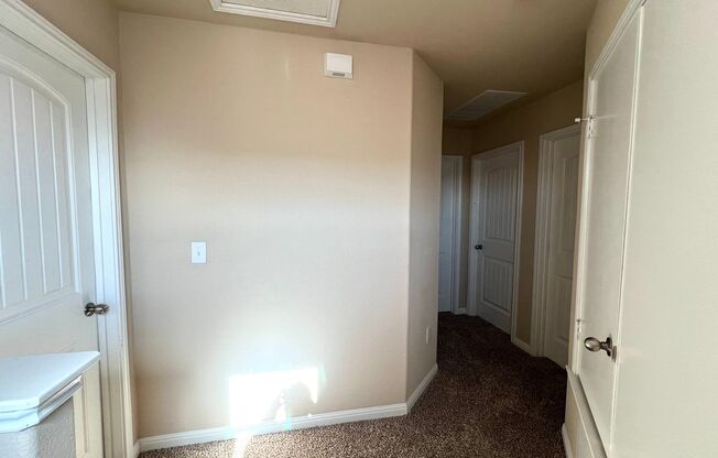 3 beds, 2.5 baths, $1,998