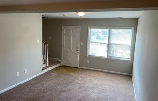 2 beds, 1.5 baths, $1,295