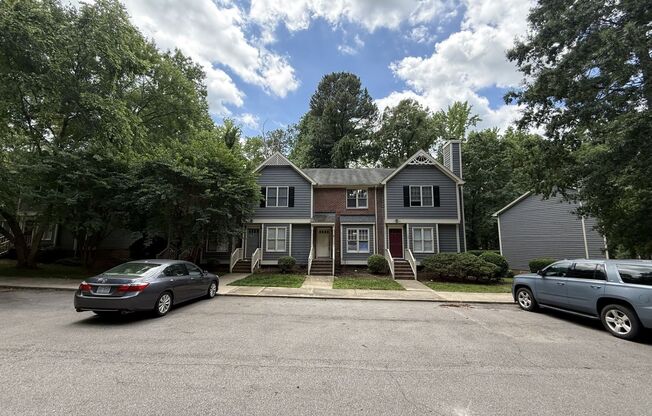 2 bd 1.5 ba Townhouse