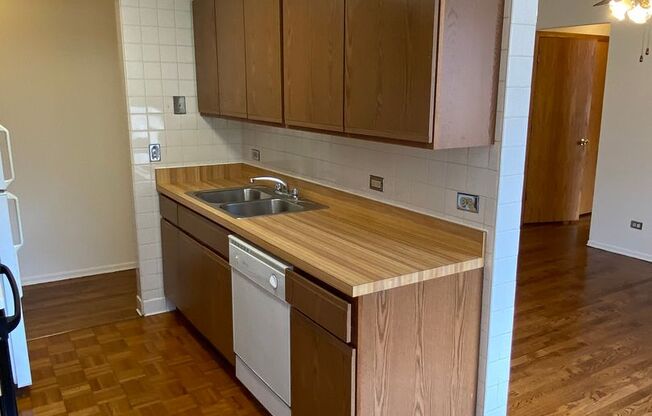 1 bed, 1 bath, 700 sqft, $1,935, Unit 531-416