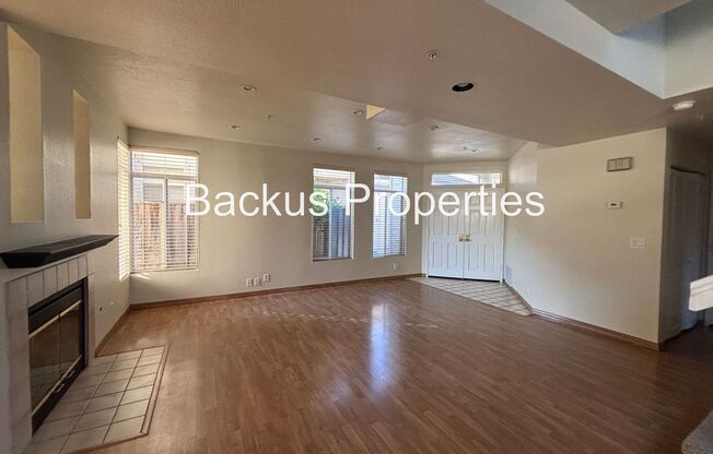 Stunning Two-Story Home in Las Palmas 1