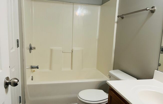 Wow! Beautiful 3 bedroom 3 bathroom home in Madison Park! Must see!
