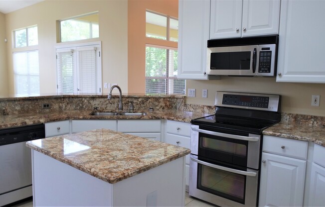 Fall Head Over Heels for this 4 bedroom, 3 bath Fleming Island Gem in Fleming Island Plantation!