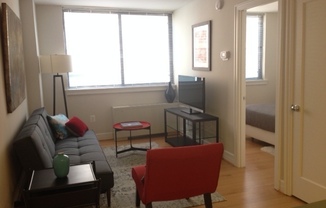 1 bed, 1 bath, $2,595, Unit 1001
