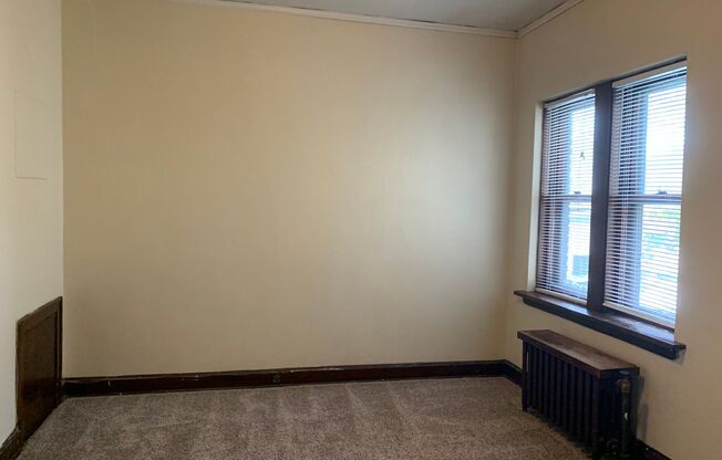 1020 E. Pleasant Street