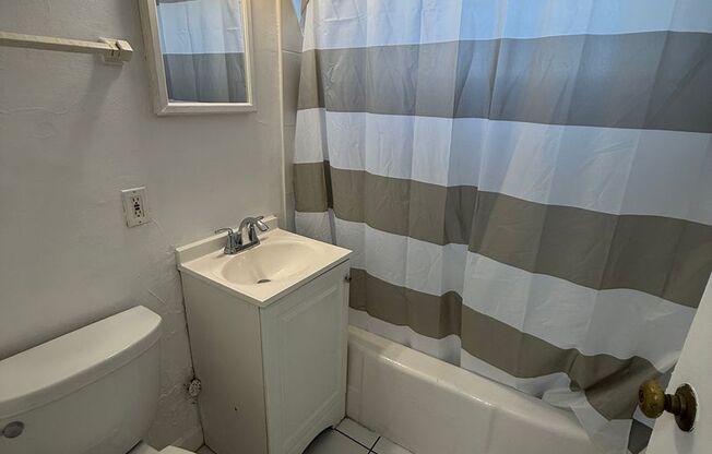 1 bed, 1 bath, 525 sqft, $950, Unit #407