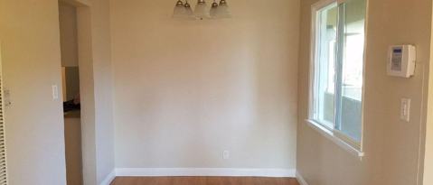 1251 LINCOLN AVE