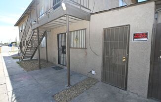 Downtown Las Vegas- Downstairs 2 Bedroom Apartment -2301 Stewart Ave