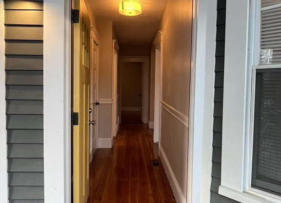 1 LAUREL ST