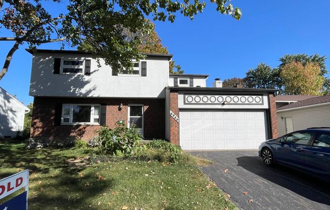 Large 4 bedroom 2.5 bathroom single family home Reynoldsburg