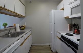 1 bed, 1 bath, 575 sqft, $870