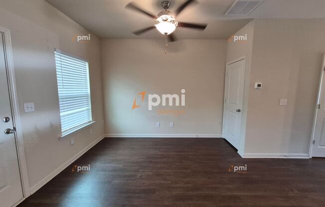 511 HIGHWOOD LN
