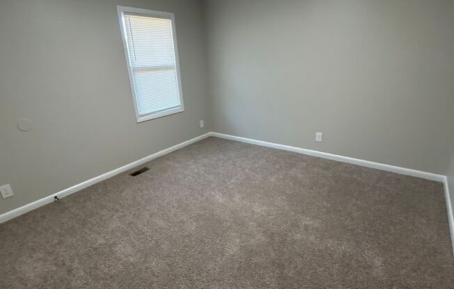 2 beds, 1.5 baths, 1,100 sqft, $1,099, Unit 706-C