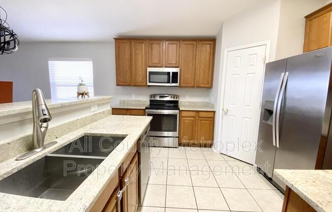 11050 MANSFIELD DR