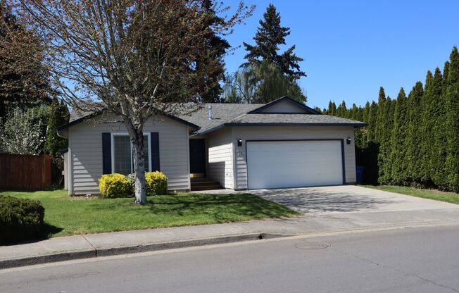 Spacious 3-Bedroom Single Level Home for Rent - 7218 NE 65th Pl