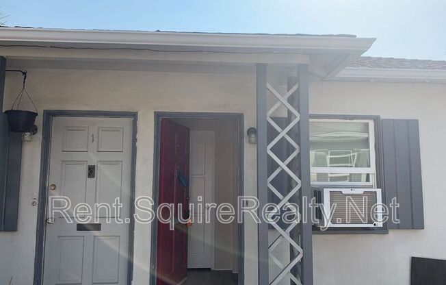 901 N San Gabriel Avenue