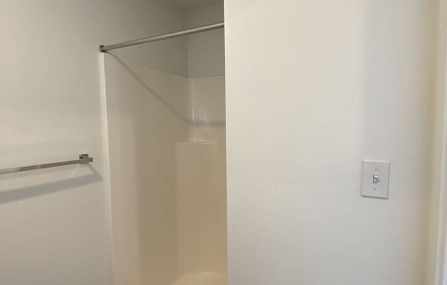 Studio, 1 bath, 180 sqft, $1,245, Unit 3411