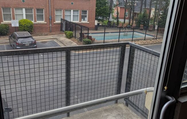 Studio, 1 bath, 700 sqft, $1,535, Unit A-211