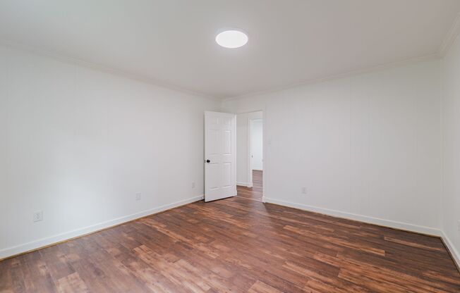 3 beds, 2 baths, 1,300 sqft, $1,950, Unit Unit A