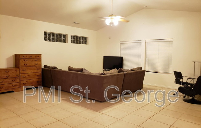 288 W DIAGONAL