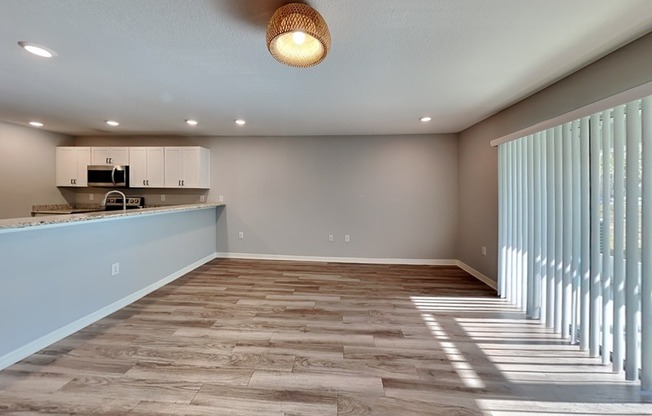 3070 FIELDWOOD CIR