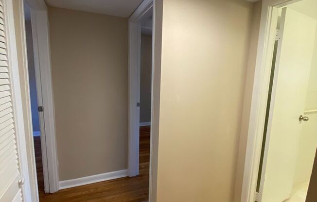 2 beds, 1 bath, 750 sqft, $1,745, Unit 798-08