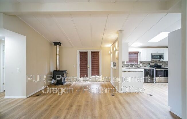 14235 SW MEEKER TER