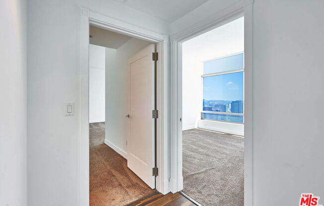 2 beds, 2 baths, 1,580 sqft, $6,695, Unit 35I