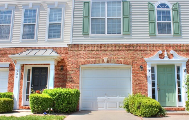 Great 2 Bedroom, 3 Floor Town Home with 1st Floor Bonus Room- Morrisville - Available July 15th!