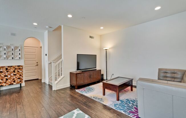 Modern Townhome in Prime Location — Walkable, Upgraded & Move-In Ready!
