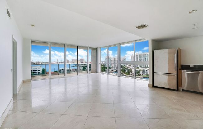 Spacious 3-Bedroom Bayfront Residence in North Bay Village