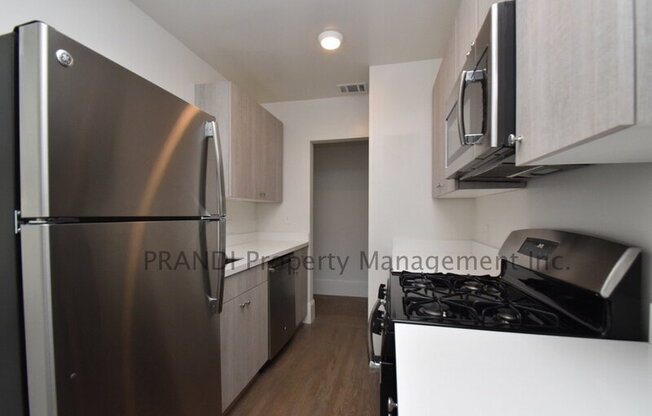 1533 4 ST