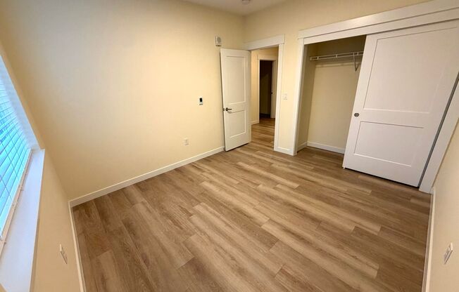 2 beds, 1 bath, $1,910, Unit F207