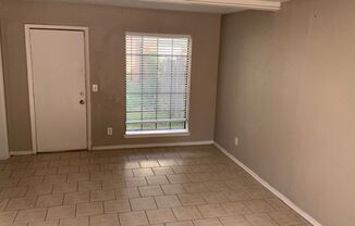 2 beds, 1.5 baths, $800, Unit Unit 20